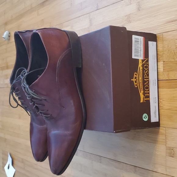 Thompson Italian shoes size 43 - Picture 2 of 5
